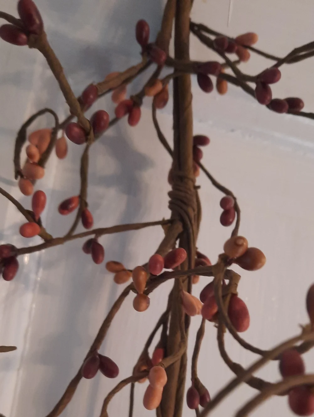 Seed Berry Garland Burgundy Rust Tan Berries Wired Bendable 4' Long NEW